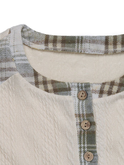 Beautifully Finished T-Shirt in a Timeless Design