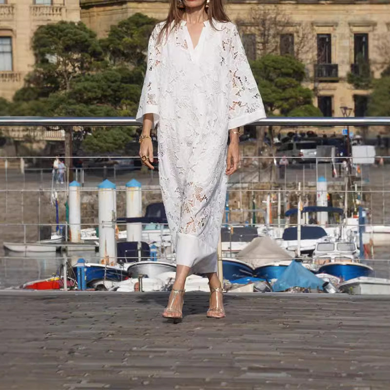 Polished Dress with an Effortless Classic Look
