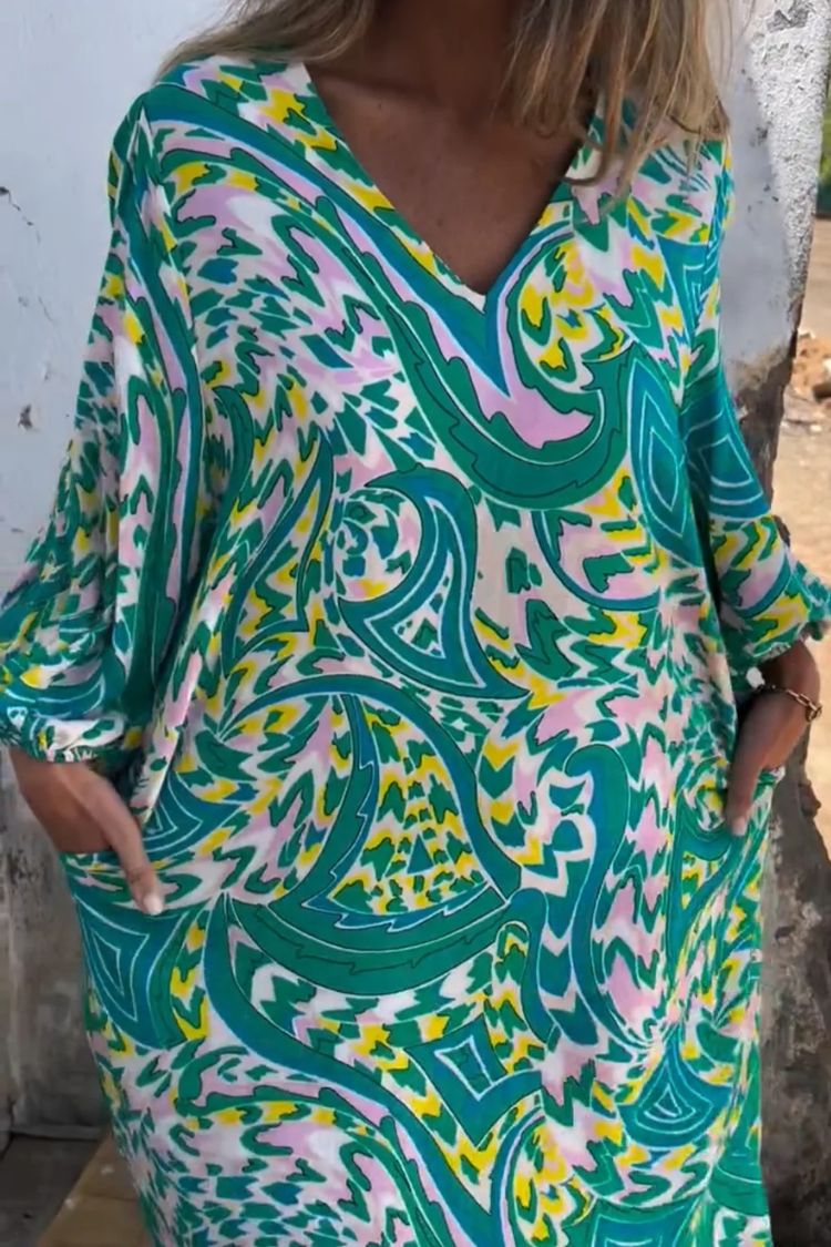 Beautifully Finished Sweater in a Timeless Design