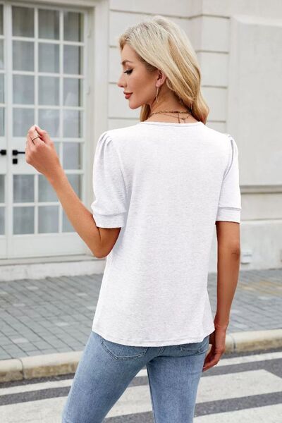 Beautifully Crafted T-Shirt in a Classic Style