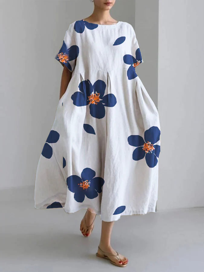 Beautifully Finished Dress in a Timeless Design