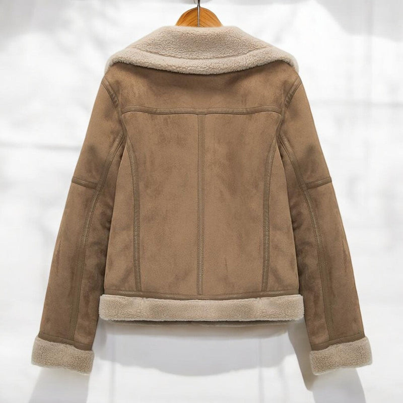 Polished Jacket with an Effortless Classic Look