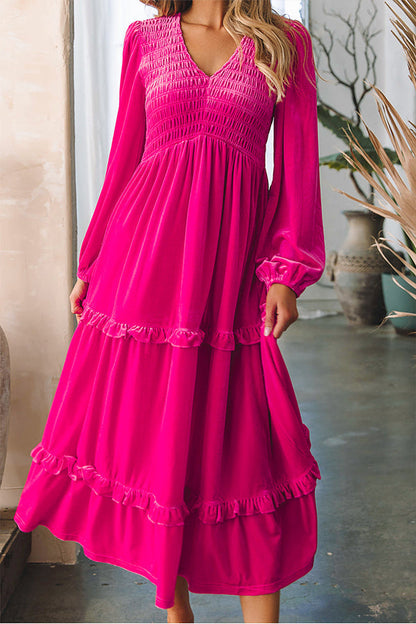 Well Tailored Dress with a Graceful Silhouette