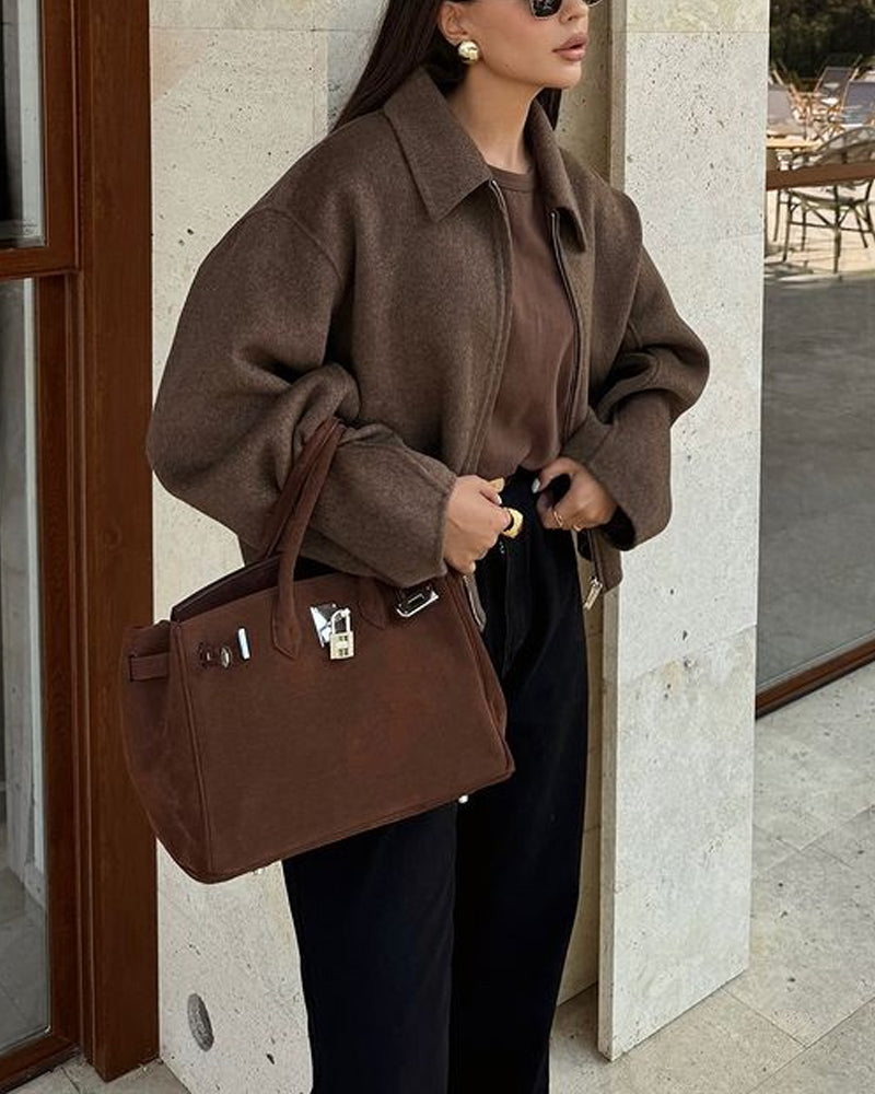 Elegantly Styled Coat for Everyday Wear