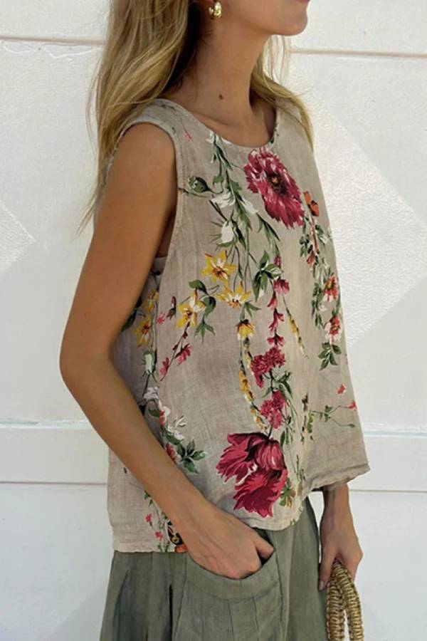 Classic Vintage & Enduringly Stylish Top