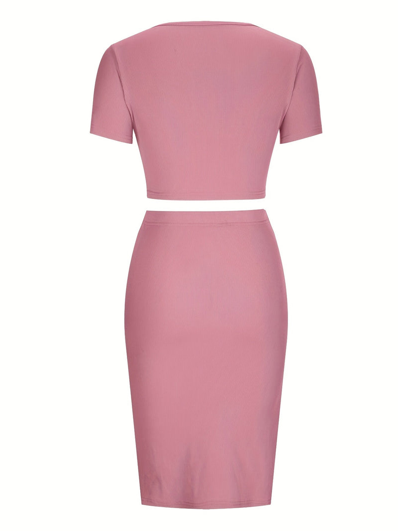 Effortlessly Elegant Top with a Timeless Design