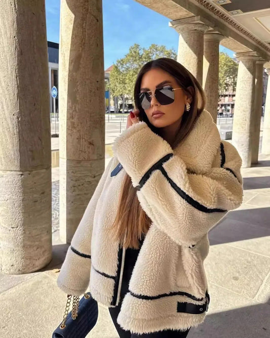 Gracefully Styled Coat for Any Occasion