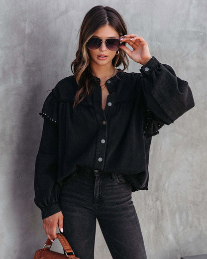 Beautifully Finished Blouse in a Timeless Design