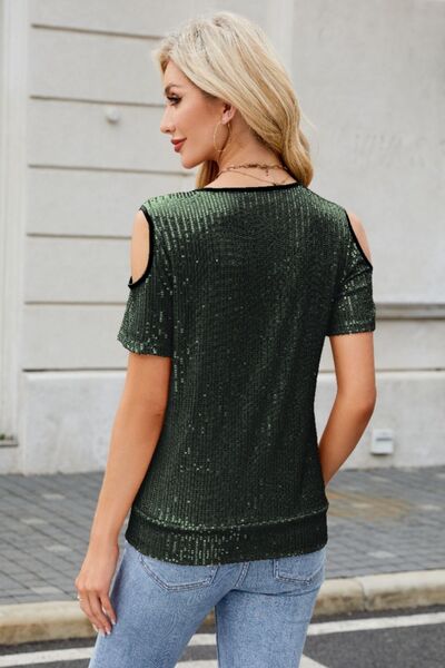 Beautifully Finished Blouse in a Timeless Design