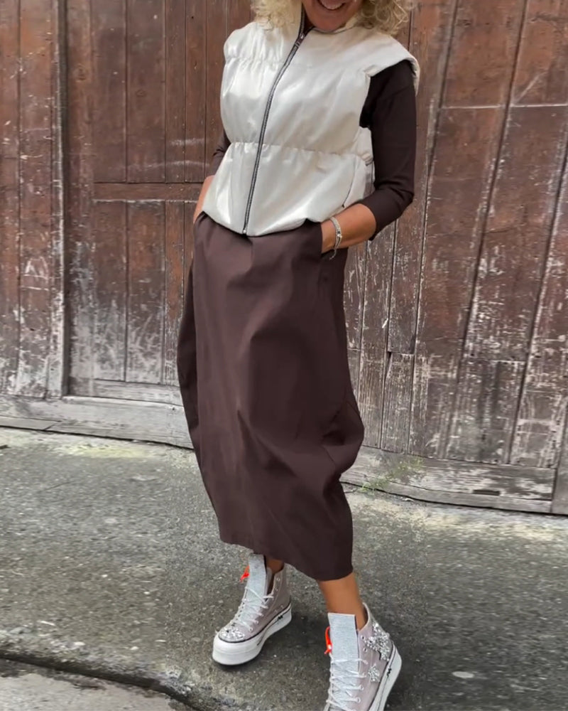 Sophisticated Dress with a Clean Classic Look