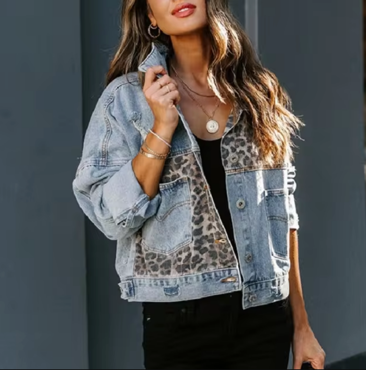 Polished Jacket with an Effortless Classic Look