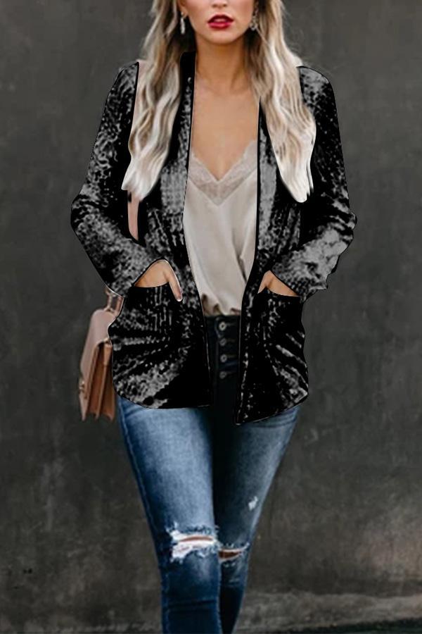 Polished Garment with an Effortless Classic Look