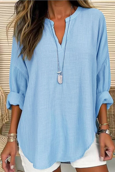 Classic Vintage Blouse with a Flattering Fit