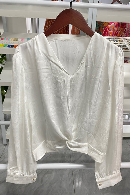 Elegantly Styled Blouse for Everyday Wear