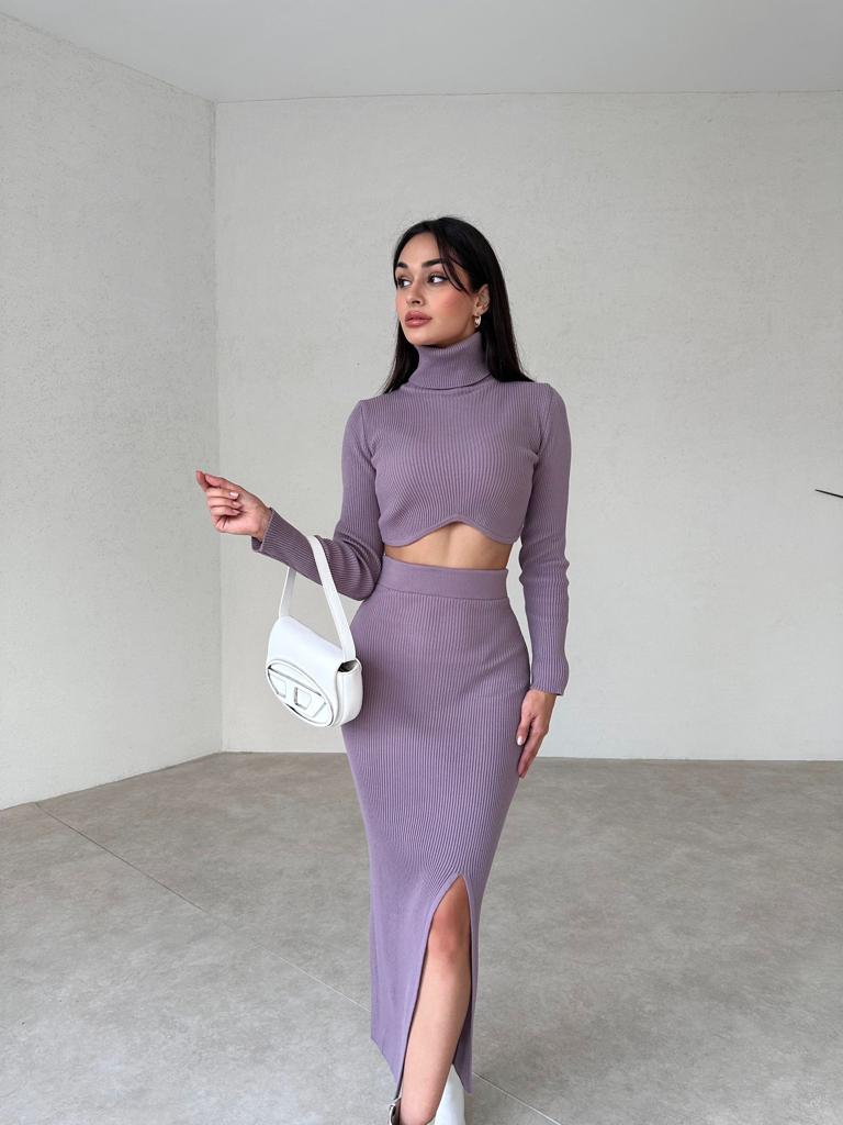 A Vintage Style Garment with Delicate Timeless Details