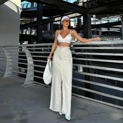 Sophisticated Garment with a Clean Classic Look
