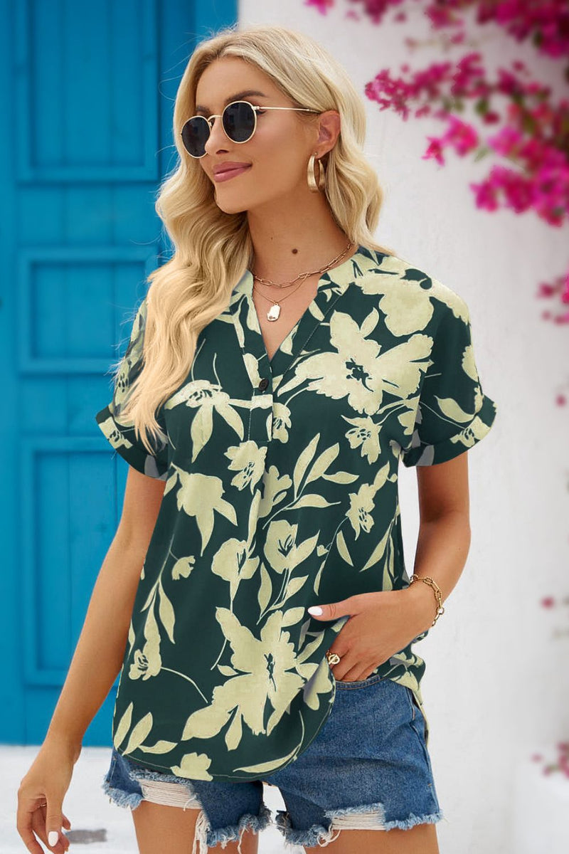 Elegantly Styled Blouse for Everyday Wear