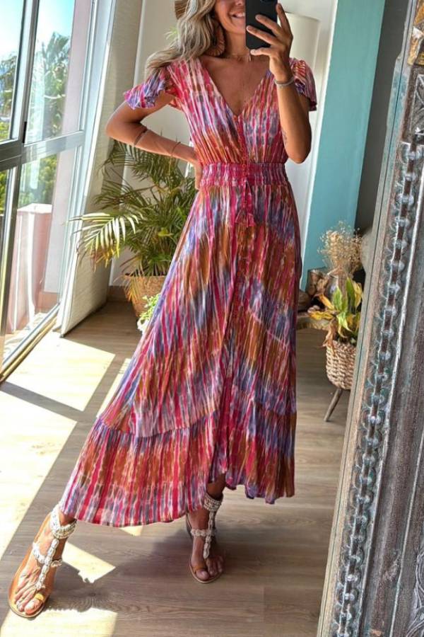 Classic Vintage & Enduringly Stylish Dress