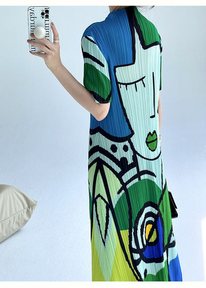Gracefully Styled Dress for Any Occasion