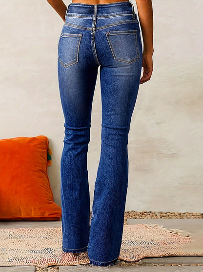 Well Tailored Garment with a Graceful Silhouette