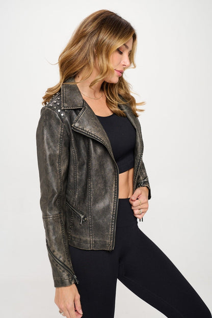 Effortlessly Elegant Jacket with a Timeless Design