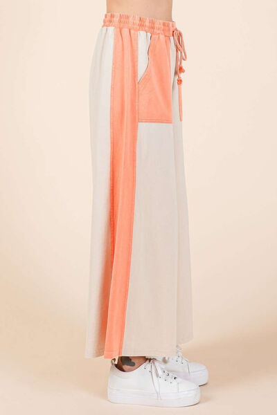 Classic Vintage Pants with a Flattering Fit