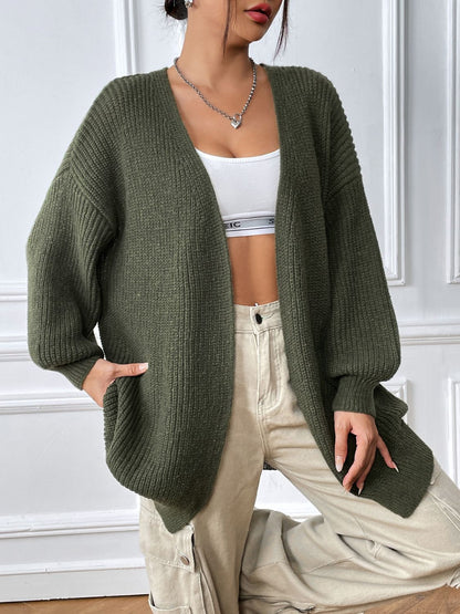 Well Tailored Cardigan with a Graceful Silhouette