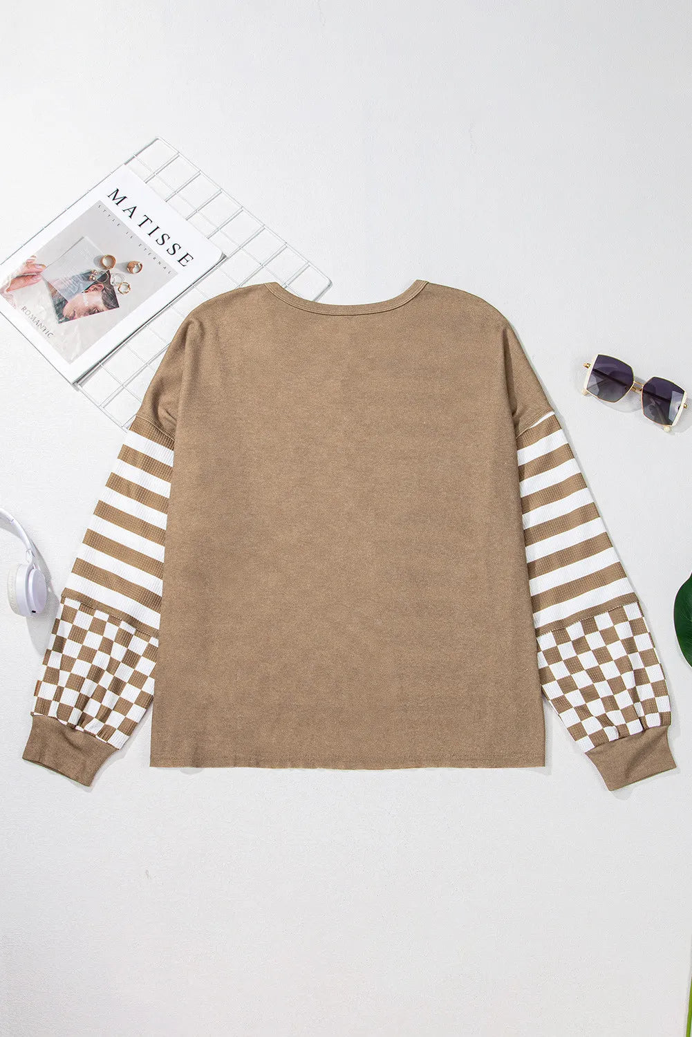 Effortlessly Elegant Blouse with a Timeless Design