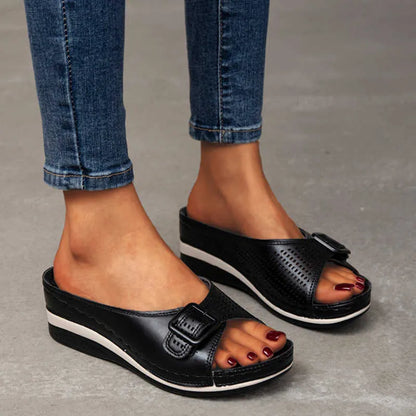 Graceful Orthopedic Sandals for Modern Look