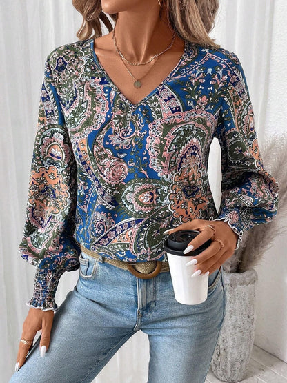 Polished Top with an Effortless Classic Look