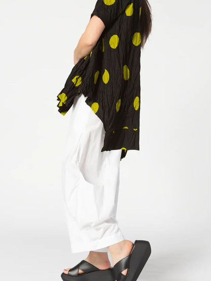 Beautifully Crafted Trousers in a Classic Style