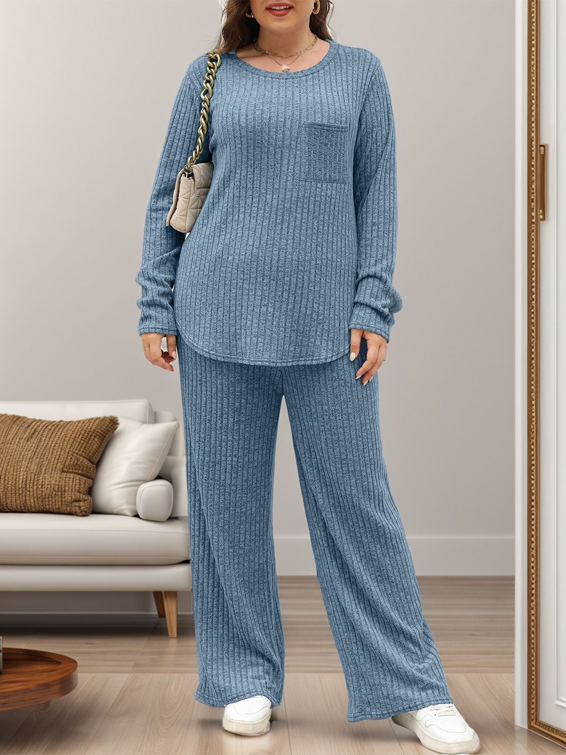 Polished Trousers with an Effortless Classic Look