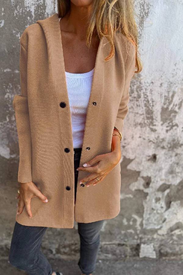 Classic Vintage & Enduringly Stylish Coat