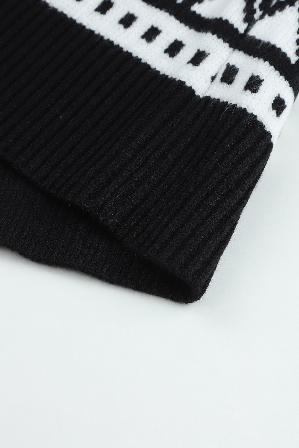 Effortlessly Elegant Garment with a Timeless Design