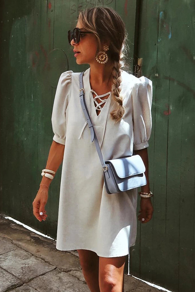 Beautifully Finished Dress in a Timeless Design