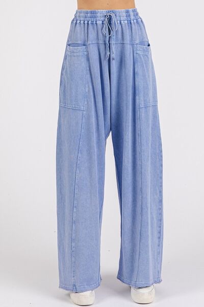 Polished Trousers with an Effortless Classic Look