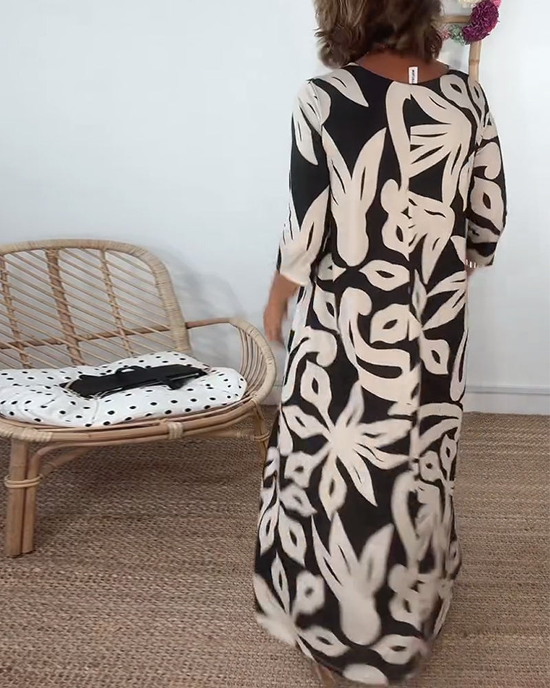 Sophisticated Dress with a Clean Classic Look