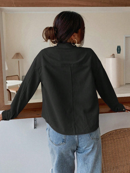Gracefully Styled Jacket for Any Occasion
