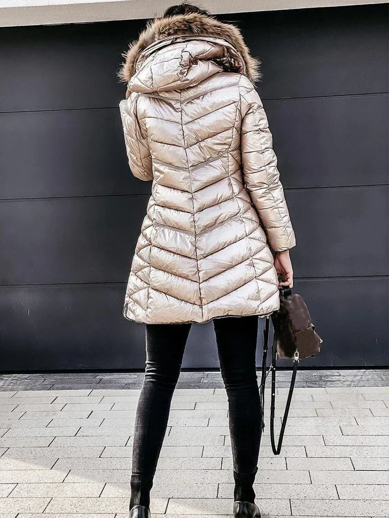 Effortlessly Elegant Coat with a Timeless Design