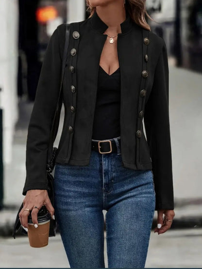 Well Tailored Coat with a Graceful Silhouette