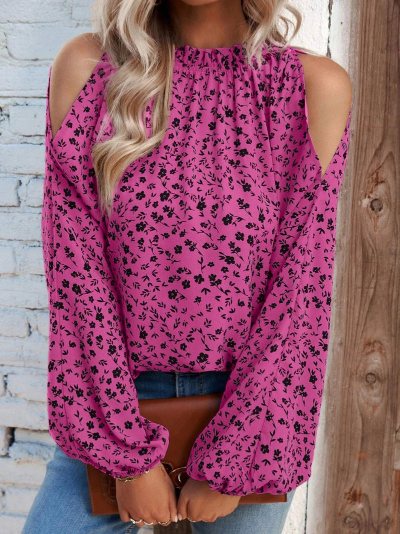 Classic Vintage Blouse with a Flattering Fit