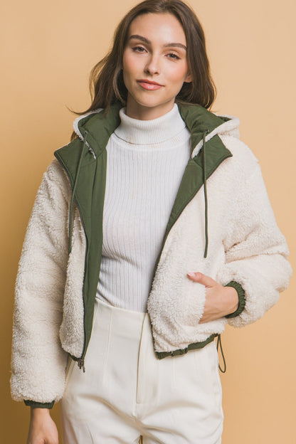 Well Tailored Jacket with a Graceful Silhouette