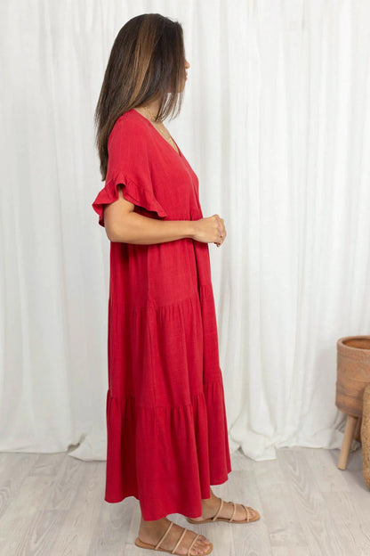 Beautifully Crafted Dress in a Classic Style