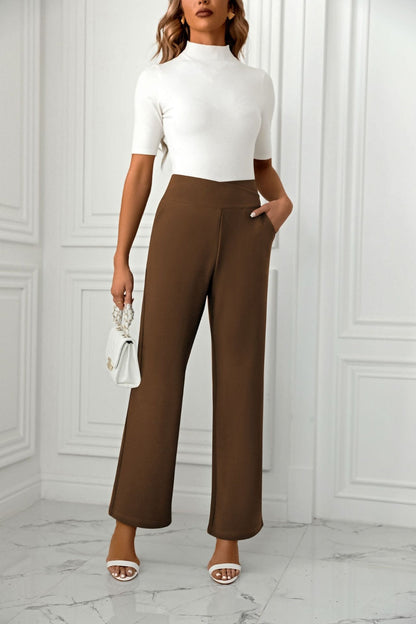 Beautifully Finished Trousers in a Timeless Design