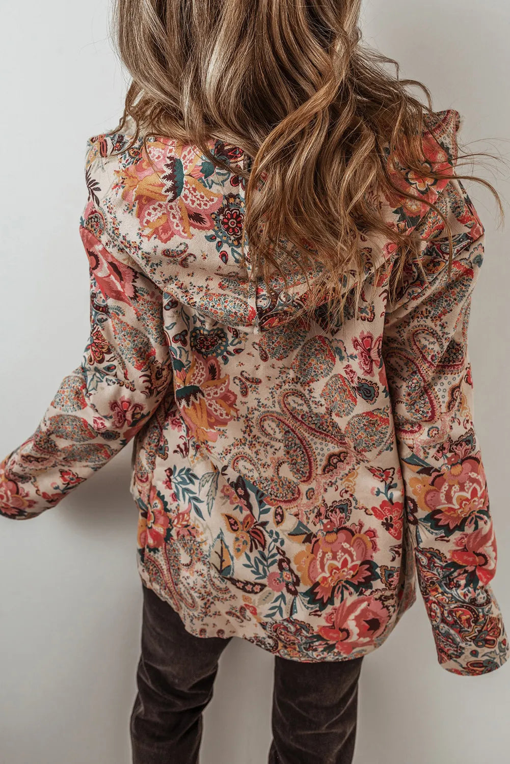 Well Tailored Jacket with a Graceful Silhouette