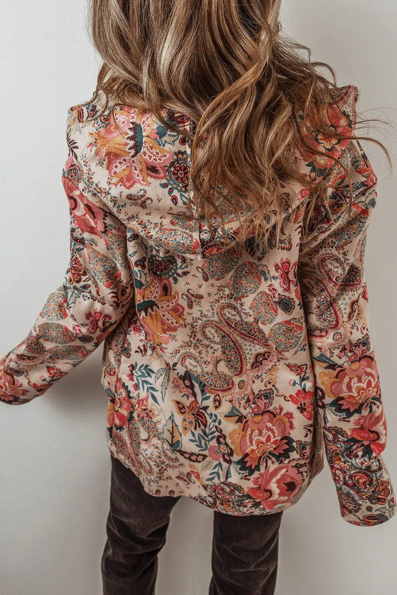 Well Tailored Jacket with a Graceful Silhouette