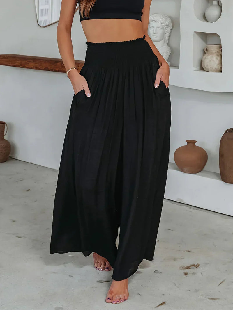 Polished Trousers with an Effortless Classic Look