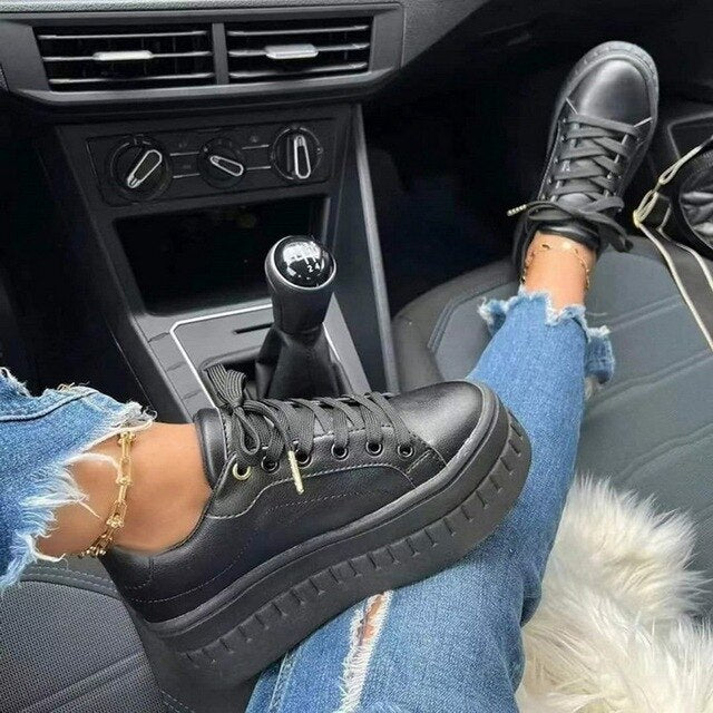Graceful Orthopedic Shoes for Modern Look