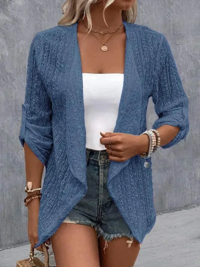 Well Tailored Cardigan with a Graceful Silhouette