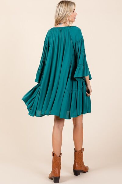 Effortlessly Elegant Dress with a Timeless Design
